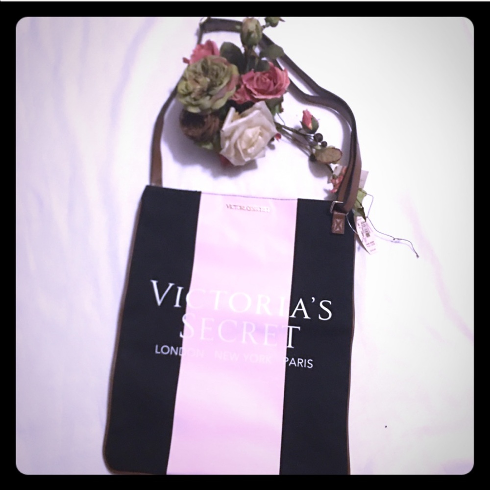 Victoria’s Secret black and pink tote NWT
